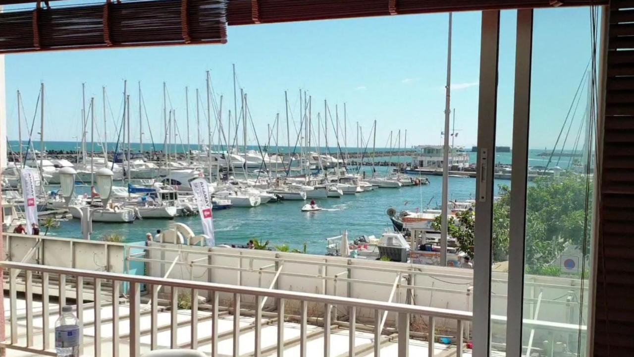 Residence De Standing La Pecherie Spacieux T3 Comme Un Cocon Familial Vue Mer Et Sur L'Avant Port Sur Le Bout Du Bout De Cap D'Agde Seule Cap En Occitanie 外观 照片