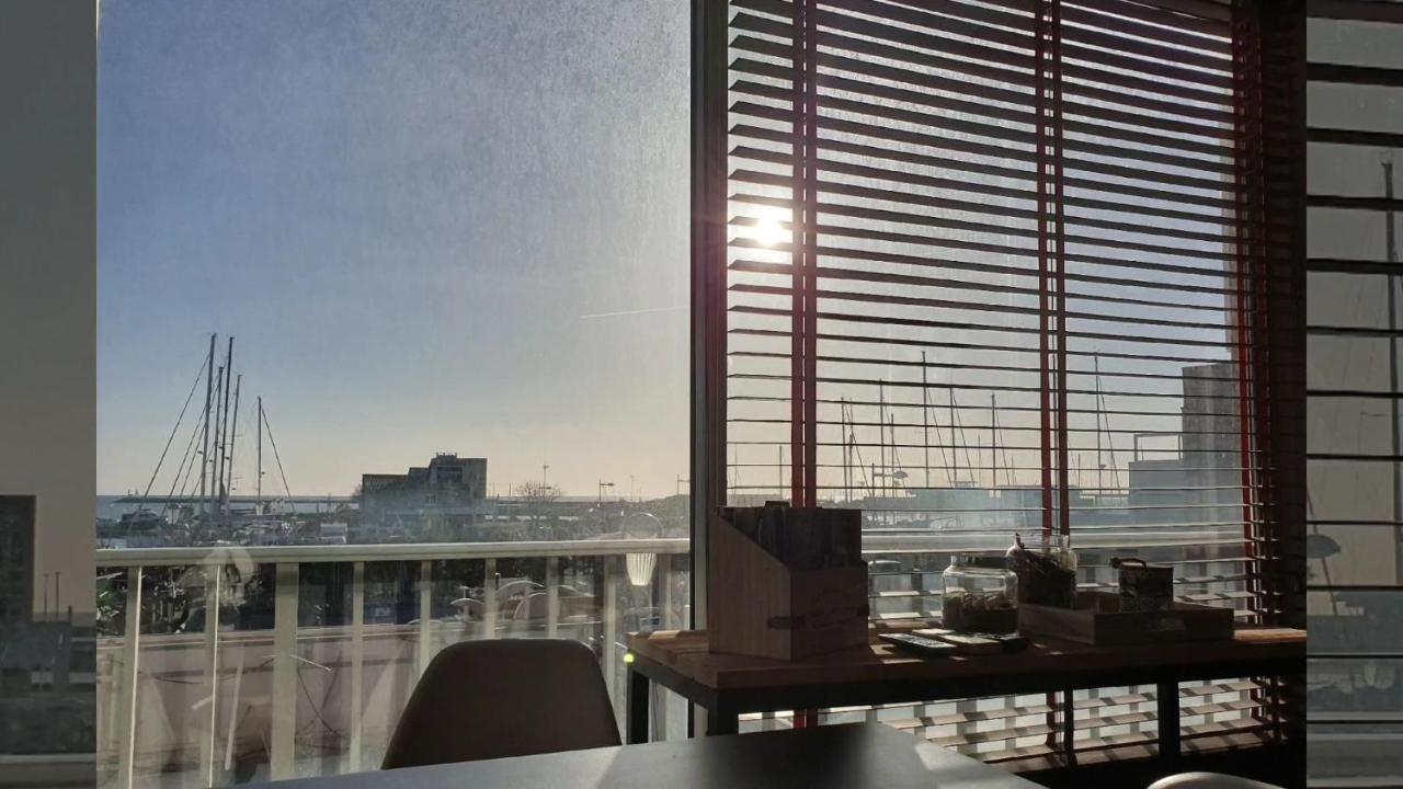 Residence De Standing La Pecherie Spacieux T3 Comme Un Cocon Familial Vue Mer Et Sur L'Avant Port Sur Le Bout Du Bout De Cap D'Agde Seule Cap En Occitanie 外观 照片